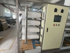 ফিল্মটেক ঝিল্লি জল বিশুদ্ধকরণ সিস্টেম 50-100kw / ঘন্টা সিমেন্স পিএলসি নিয়ন্ত্রণ