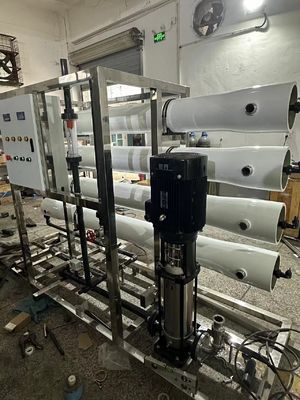 ভালো দাম 150PSI-300PSI চাপ 75% পুনরুদ্ধারের হার সহ ব্র্যাকিশ ওয়াটার RO সিস্টেম অনলাইন