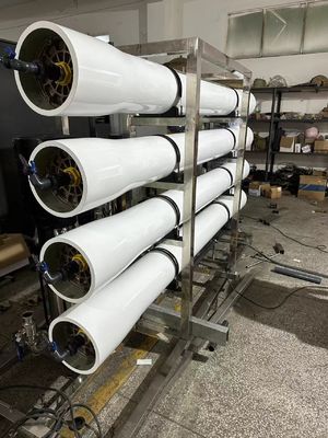 ভালো দাম ফিল্মটেক মেমব্রেন ইন্ডাস্ট্রিয়াল RO সিস্টেম 98% লবণ প্রত্যাখ্যান হার সহ অনলাইন