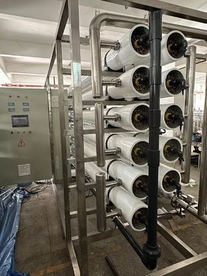 ভালো দাম ৫ স্তরীয় জল পরিশোধন শিল্প RO সিস্টেম 50%-65% পুনরুদ্ধারের হার সহ অনলাইন